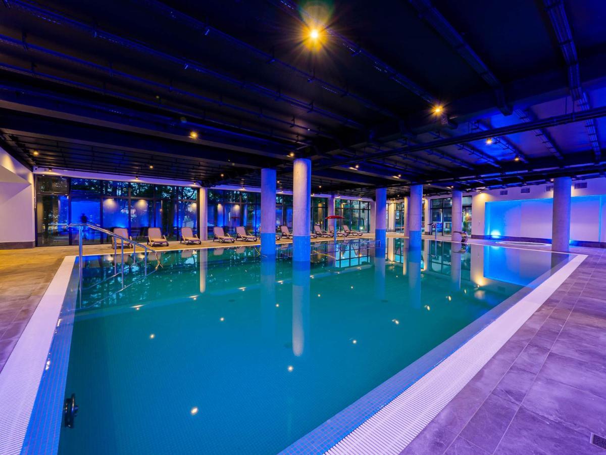 Resort Krol Plaza Spa & Wellness Ярославець Екстер'єр фото